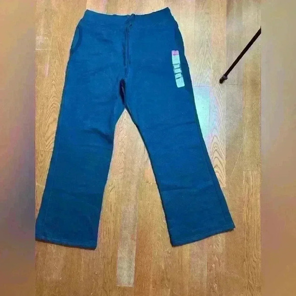 Gildan Woman’s Jogger Pants~Navy Blue - Picture 1 of 6